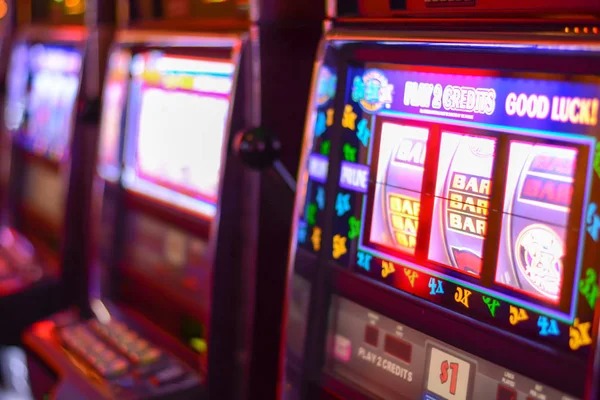 7723 Speed Baccarat betting interface showing bet options and countdown timer before dealing